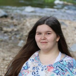 Meet your Posher, Macy